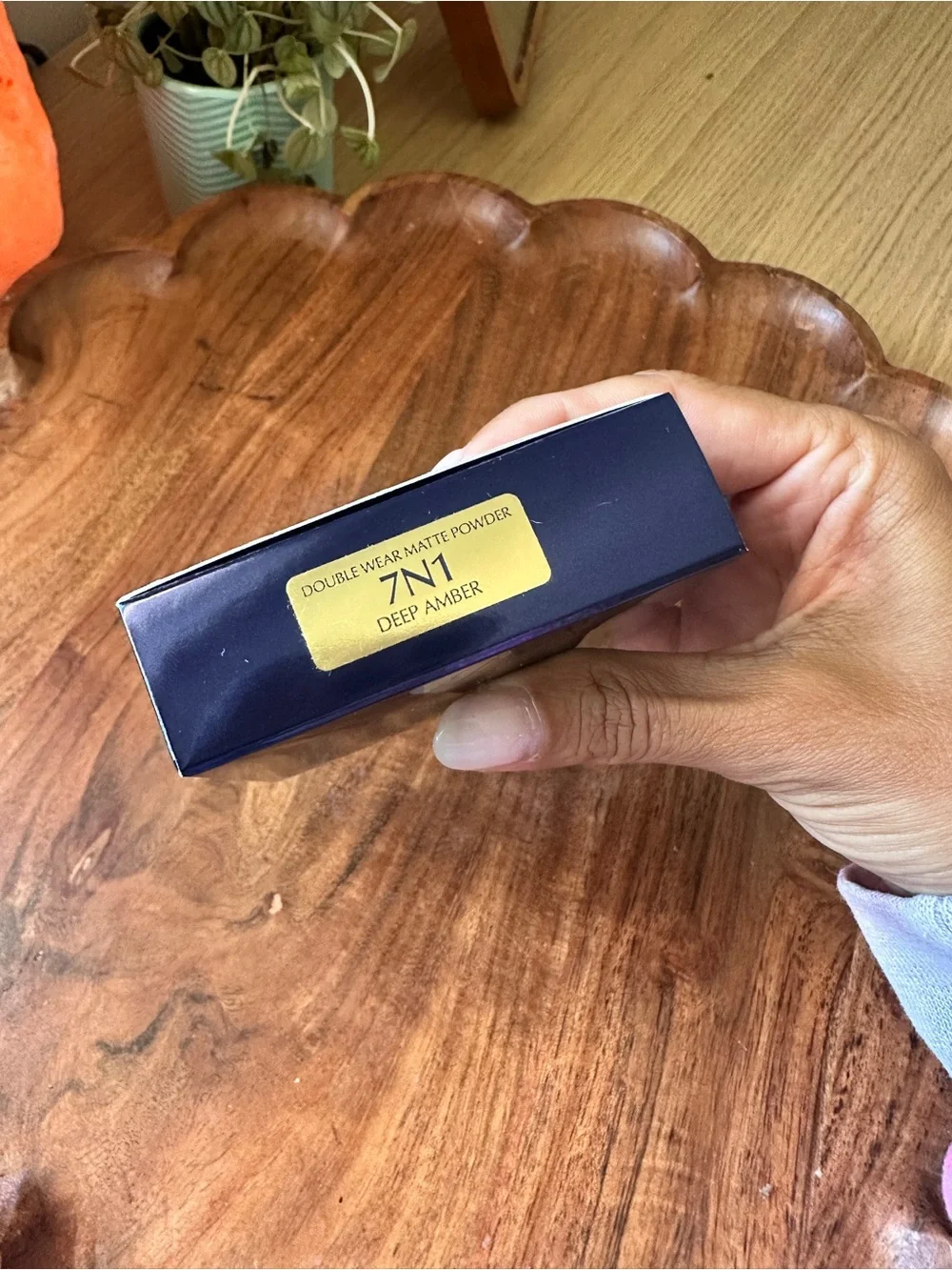 Estee Lauder Double Wear Matte Powder Foundation - Deep Amber (7N1)
